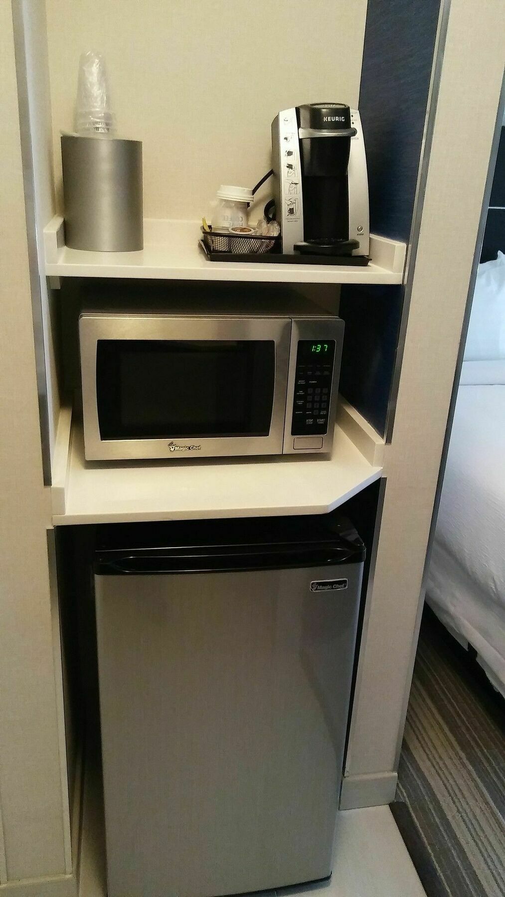 Express And Chicago West - St Charles By Ihg Hotel 2*