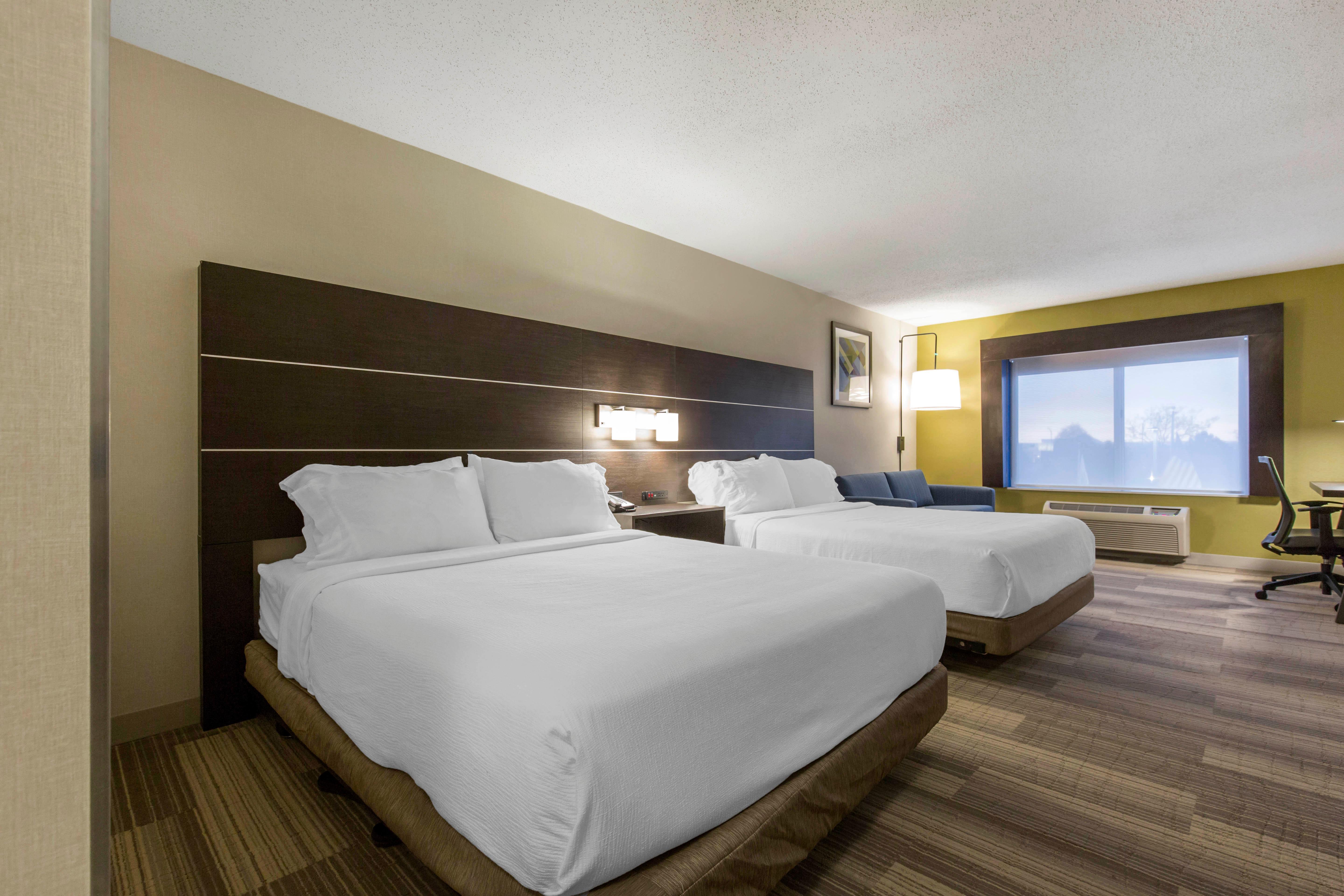 Hotel Express And Chicago West - St Charles By Ihg Saint Charles