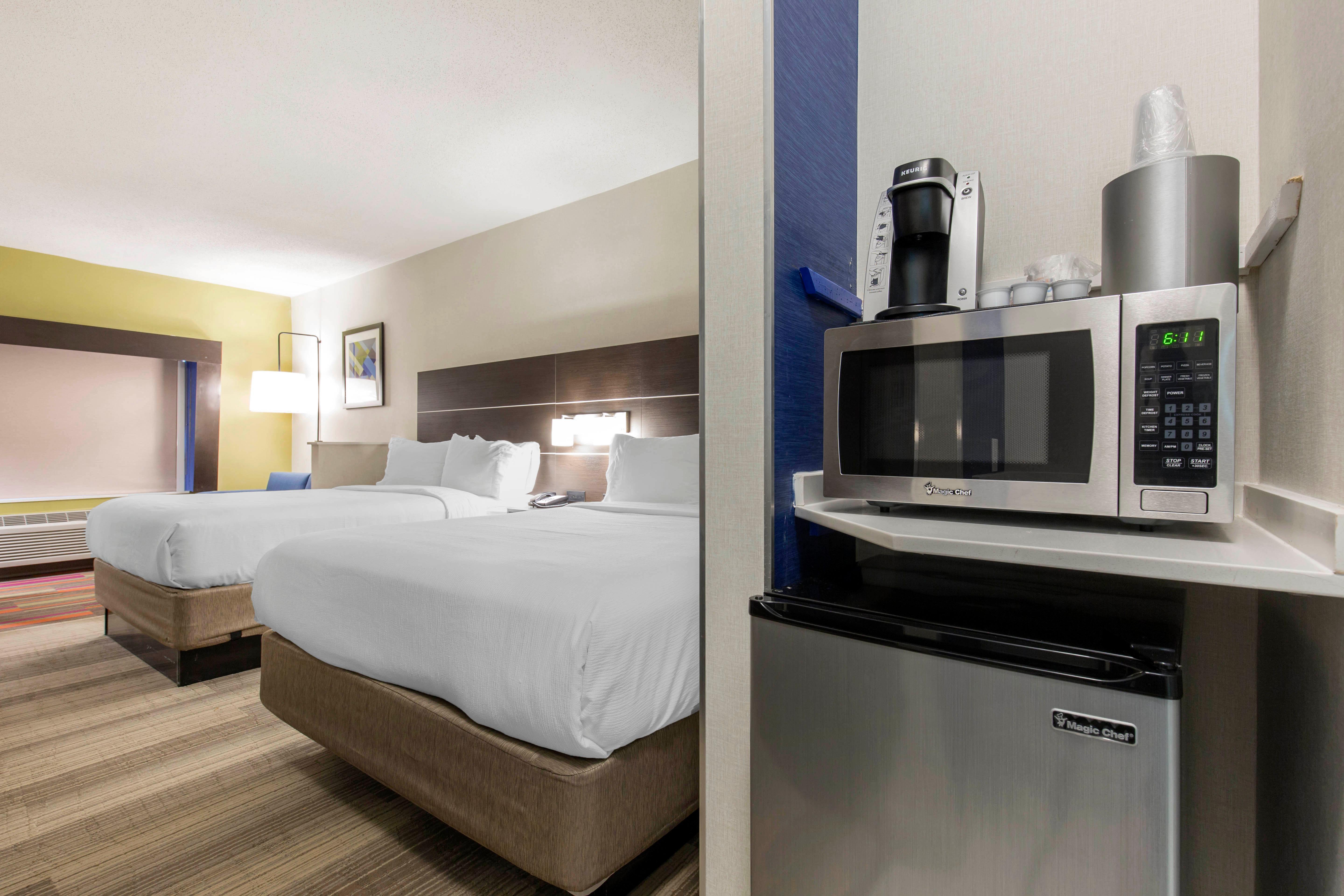 Hotel Express And Chicago West - St Charles By Ihg Saint Charles